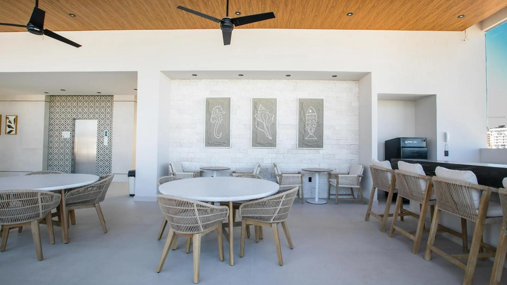 D'Vine Escape: Luxury Condo In Romantic Zone Puerto Vallarta 0*,  Mexico