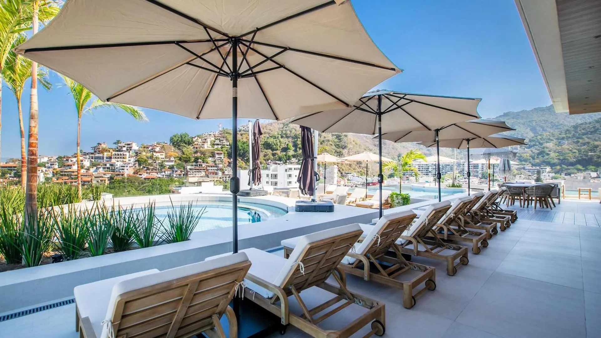 Holiday home D'Vine Escape: Luxury Condo In Romantic Zone Puerto Vallarta