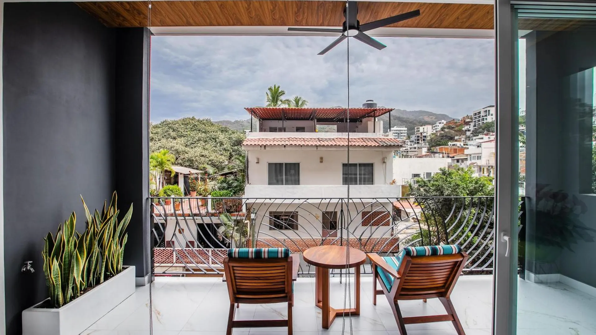 Holiday home D'Vine Escape: Luxury Condo In Romantic Zone Puerto Vallarta Mexico